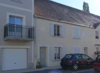 TOUCY - maison de ville T3 avec Garage