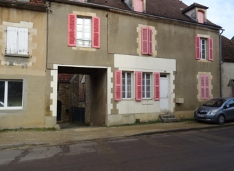 Lucy le Bois  -maison 5 pièces - logement communal