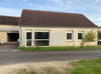 LICHERES PRES AIGREMONT - MAISON T4 AVEC JARDIN ET GARAGE