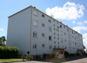 A LOUER - APPARTEMENT T3 - CHENY