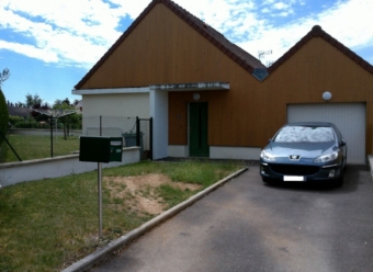 NITRY - MAISON T4 AVEC JARDIN ET GARAGE