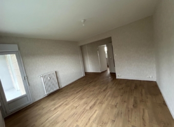 ST FARGEAU - Appt T3 de 57 m²