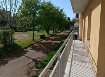 Appartement T4 bis  &agrave; Avallon secteur des chaumes